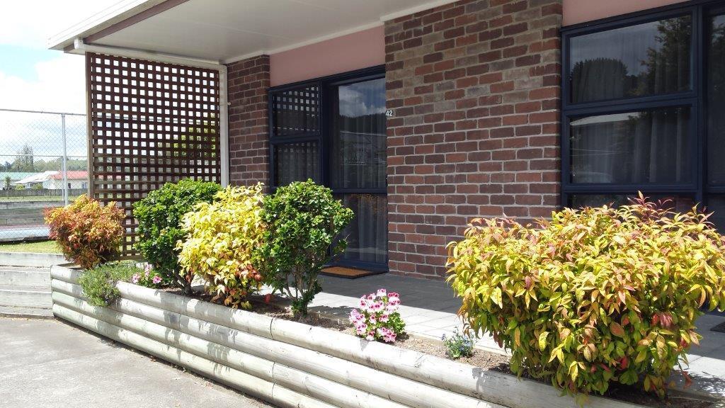 Central Park Motor Inn Taumarunui Exterior photo