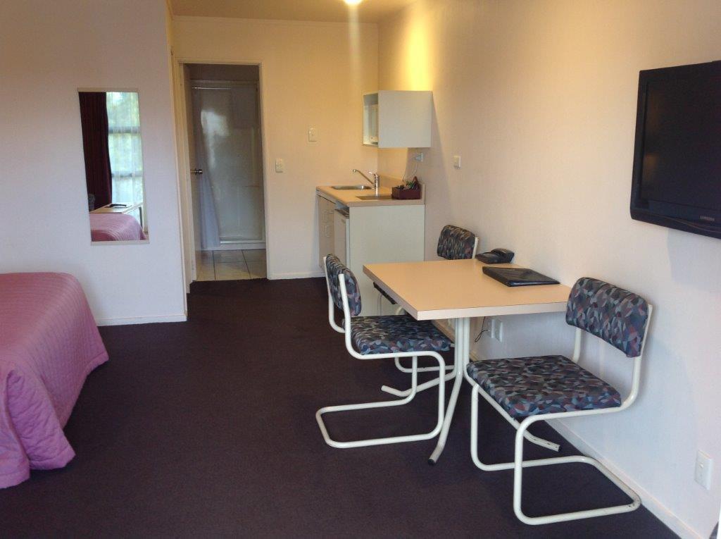 Central Park Motor Inn Taumarunui Exterior photo